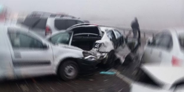 Aydın'da zincirleme trafik kazası: Ölü ve yaralılar var