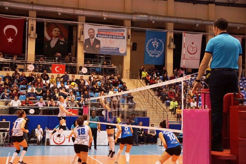 Aydın’ın sultanları Eczacıbaşı’nı ağırlıyor 