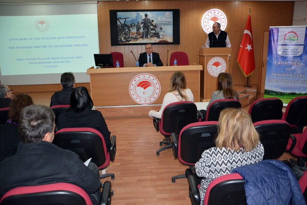 Aydınlı çiftçilere silajlık soya fasulyesi ve mısır tohumu dağıtıldı 