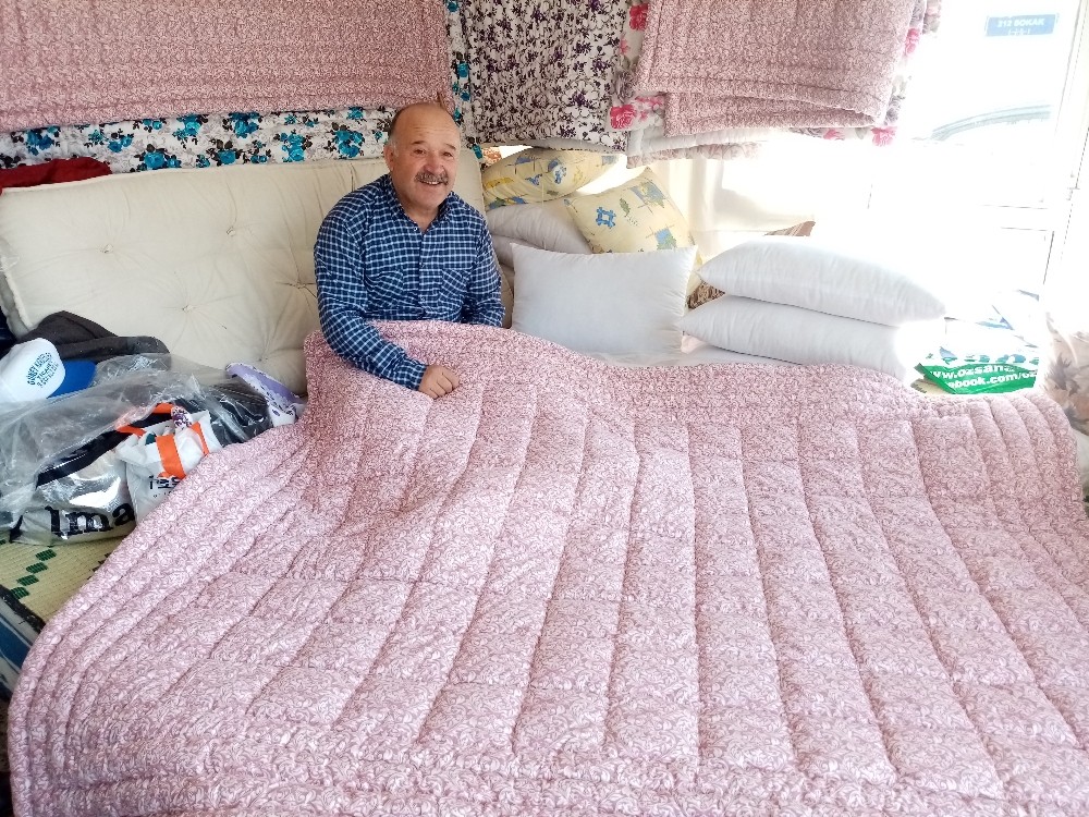 Aydınlı Deveci Çifti; fabrikasyona yenik düşen kültürü yaşatmak için çalışıyorlar 