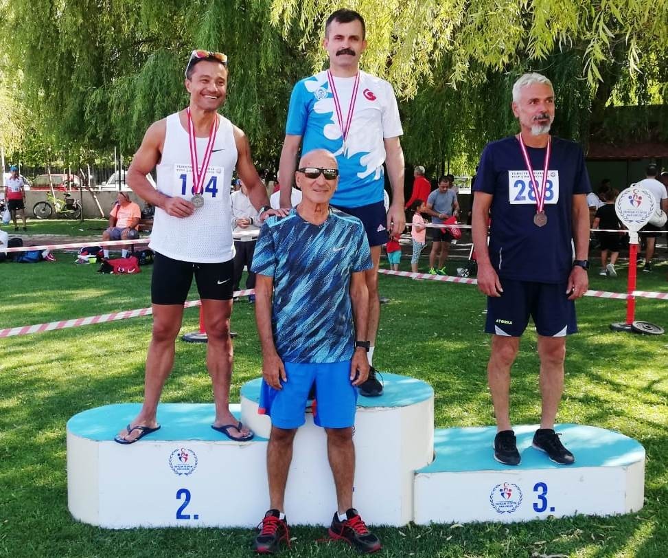 Aydınlı master Serkan Şengil, 2019’u 1 rekor ve 9 madalyayla tamamladı 