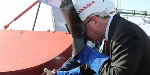 Milli denizaltısına ilk kaynak Erdoğan'dan!