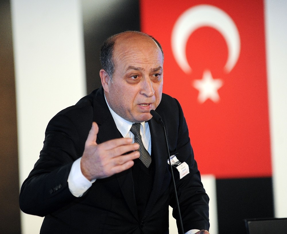 Aydoğan Cevahir, Beşiktaş başkanlığına adaylığını açıkladı 
