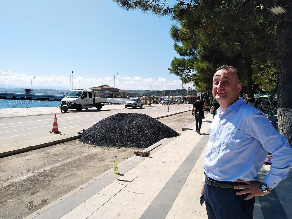 Ayhan: 
