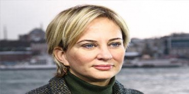 Aylin Kotil CHP’yi bombaladı