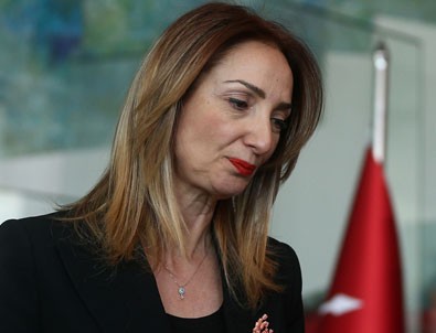 Aylin Nazlıaka'ya yasak