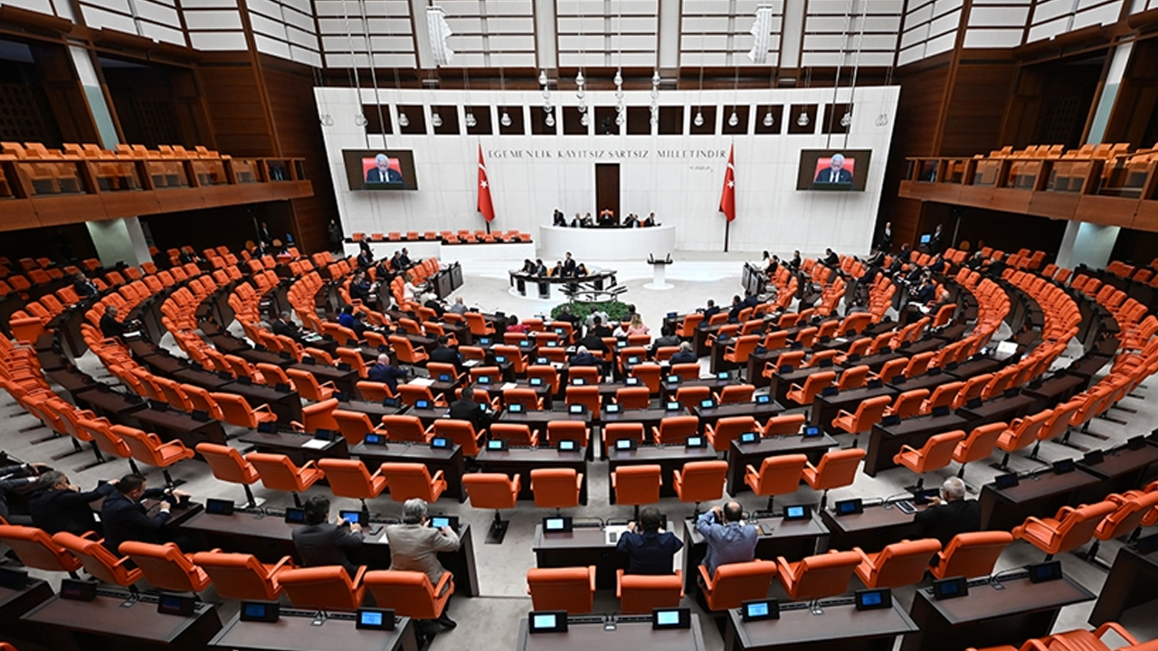 AYM’den pilot karar! Alacakların değer kaybını Meclis çözecek