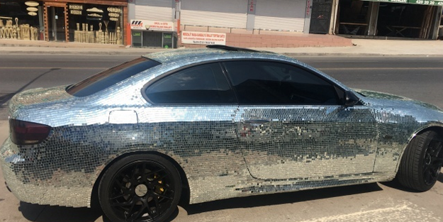 Aynalı Tahir, yolların tozunu atmak için izin bekliyor