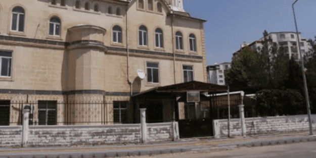 Aynı aileden 30 kişi taziyede koronovirüs oldu