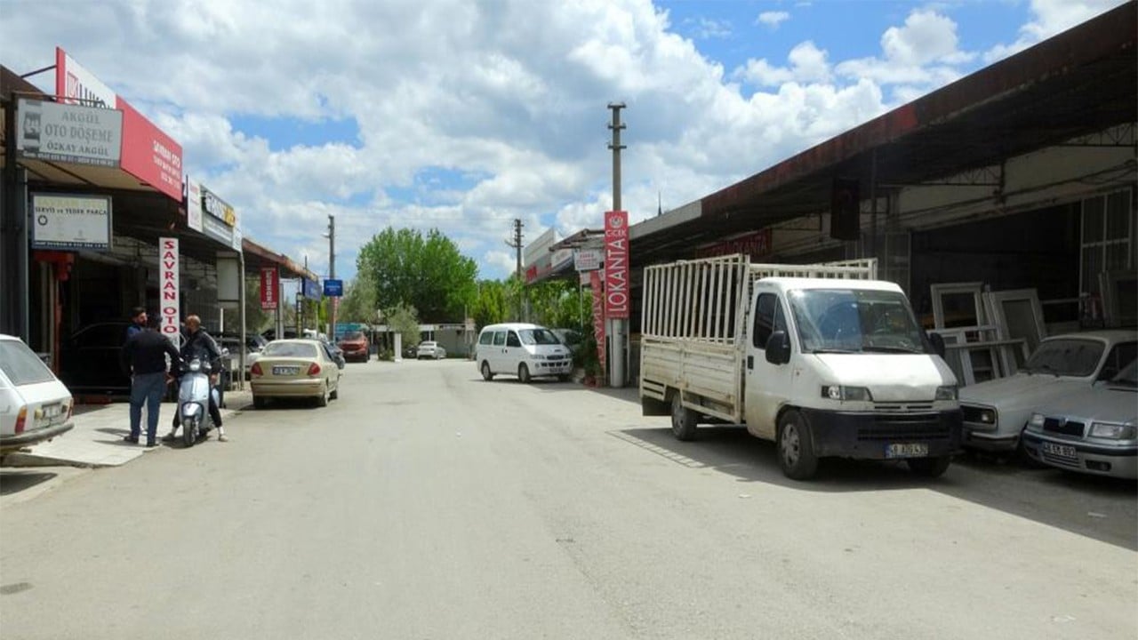 Aynı anahtar iki aracı da açtı Garip hırsızlık öyküsü polisi bile şaşırttı