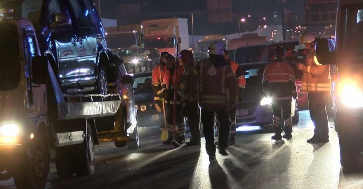 Aynı noktada peş peşe iki kaza: 7 yaralı