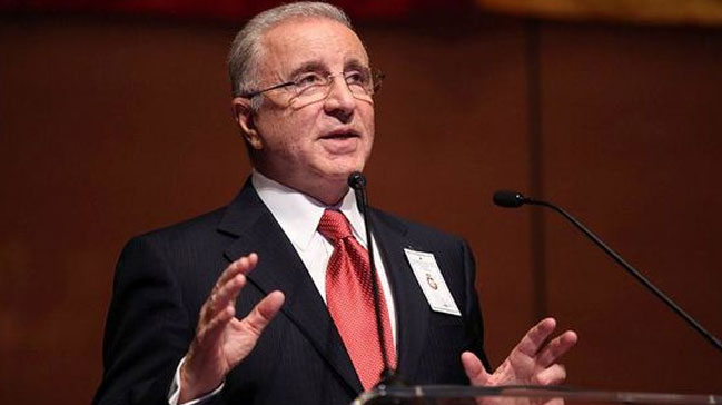 Aysal: Taş zemine çakıldı