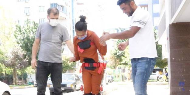 Ayşe, adım atmanın mutluluğunu yaşadı