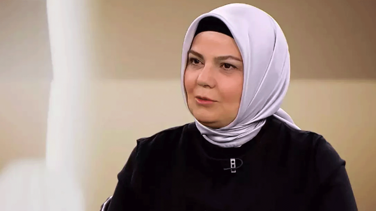 Ayşe Böhürler’den Özgür Özel’e Atatürk’lü tepki: Geldikleri gibi giderler…