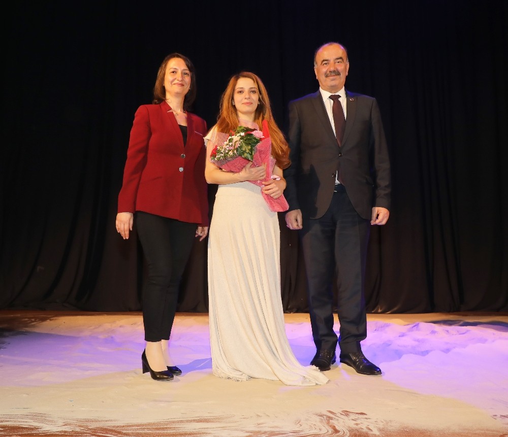 Ayşenur Arslan ve Ayşe Sucu Mudanyalı kadınlarla buluştu 