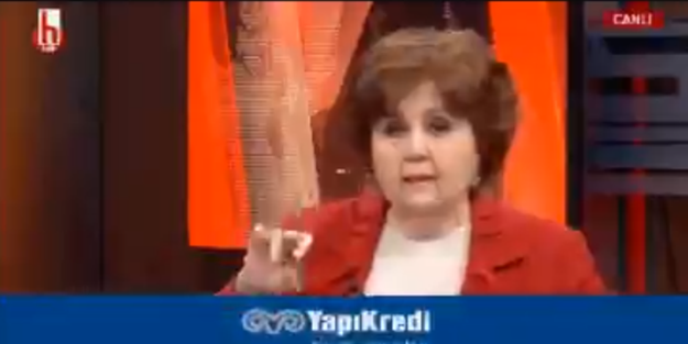 Ayşenur Arslan yine yeniden rezil oldu! “Nasıl canım delirdinmi sen ilk 25'de bile değiliz”