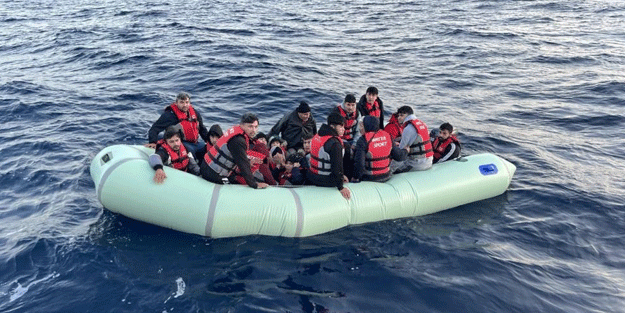 Çanakkale açıklarında hareketlilik