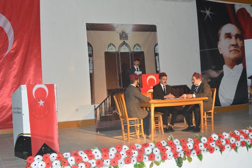 Ayvacık’ta İstiklal Marşı’nın Kabulünün 99. yıl dönümü kutlandı 