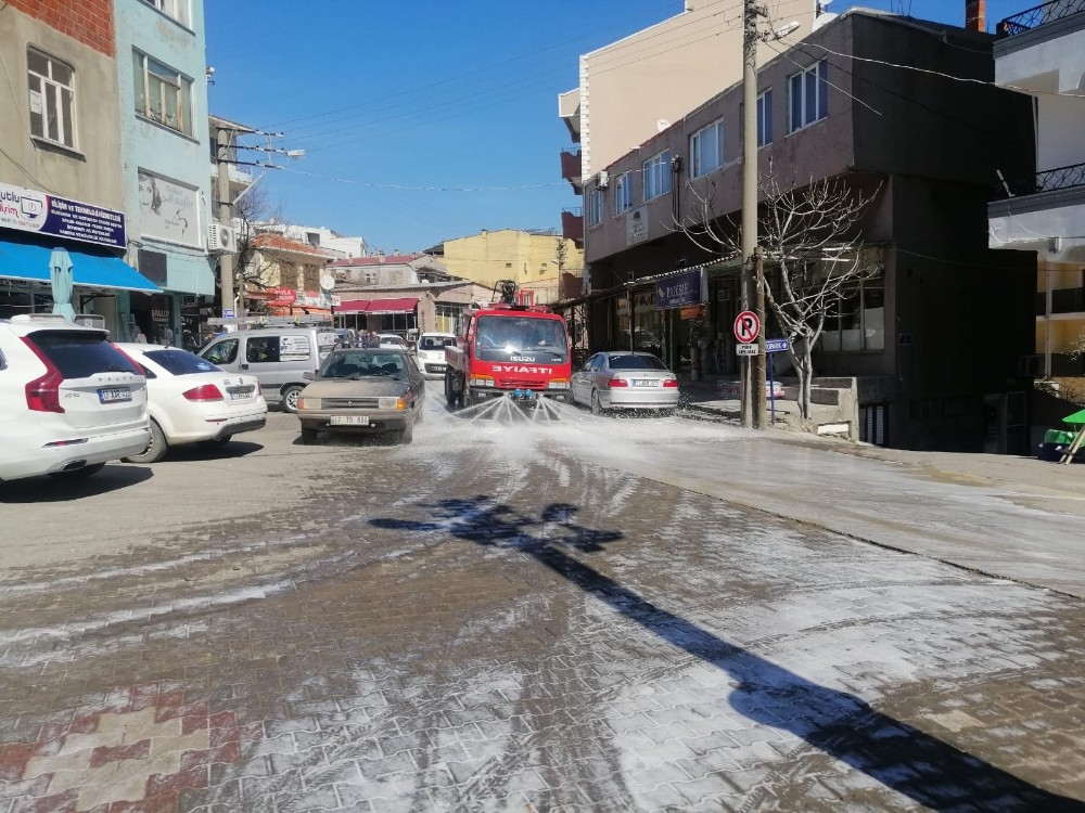 Ayvacık’ta toplu temizlik 