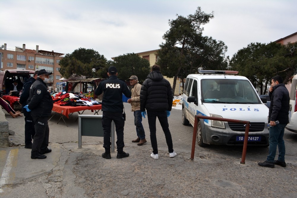 Ayvalık’ta 65 yaş üstü vatandaşlar pazar yerine sokulmadı 