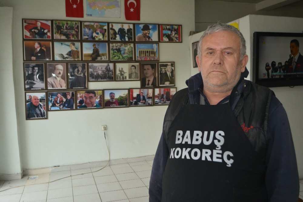 Ayvalık’ta geçmişten bugüne görev yapan belediye başkanlarını ölümsüzleştirdi 