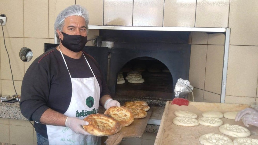 Ayvalık’ta pide 2 lira 50 kuruş 