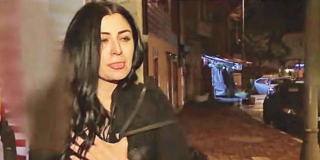 'Ayyaş' Deniz Çakır'ın başörtülülere saldırı görüntüsü ortaya çıktı!