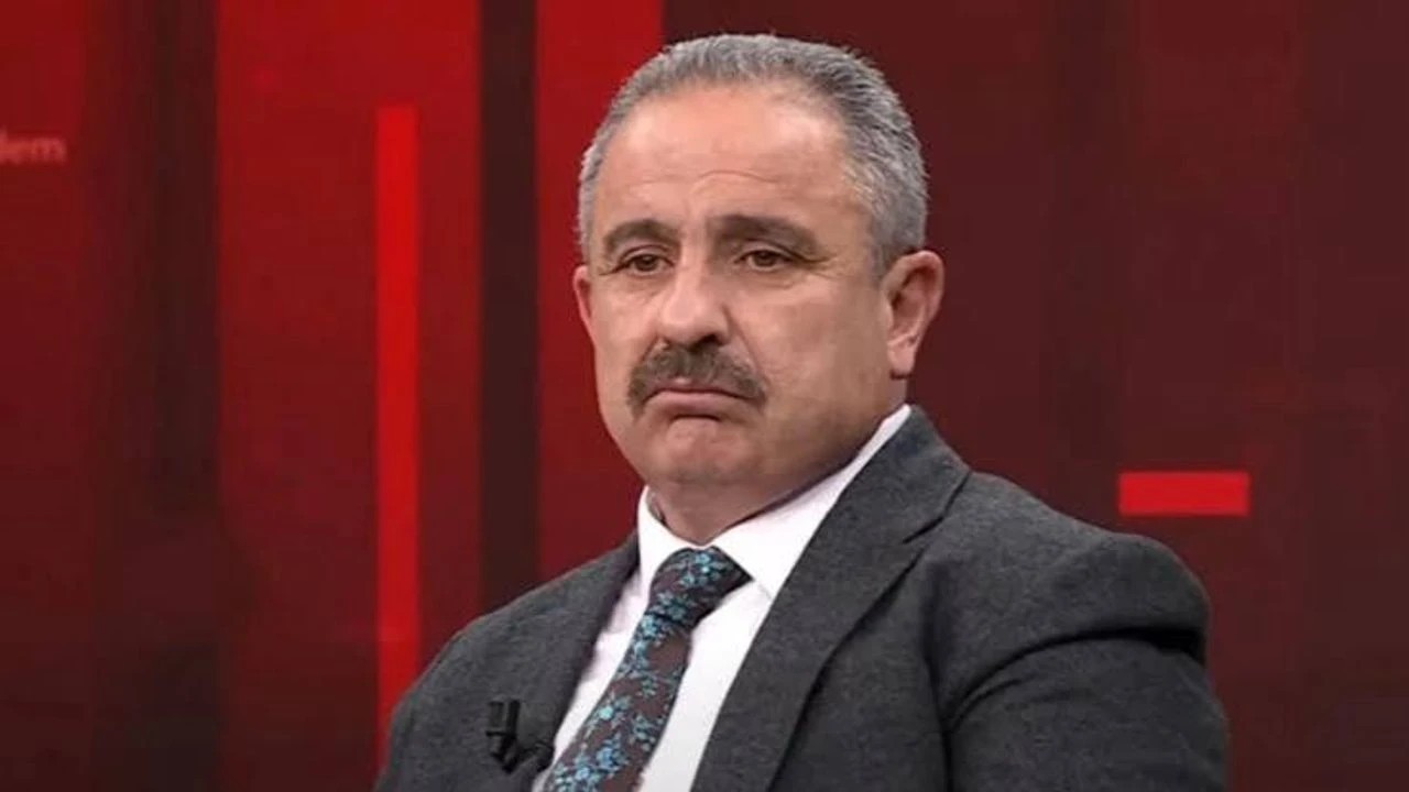 "Az önce beni aradı" diyerek duyurdu! Gazeteci Sinan Burhan pavyona giden CHP’li ismi açıkladı