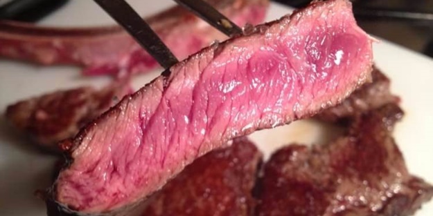 Az pişmiş eti herkes kanlı sanıyor ama...