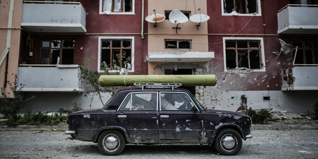 Azerbaycan: Bu yönlerde saldırı girişiminde bulundular