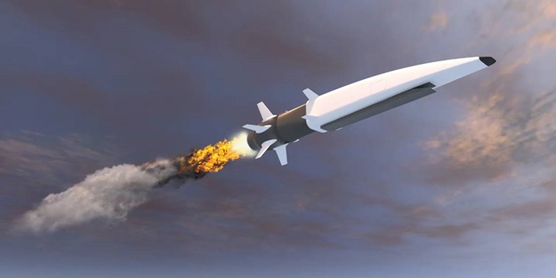 Azerbaycan'ı 'savaşla' tehdit eden İran'dan 'hipersonik füze' iddiası!