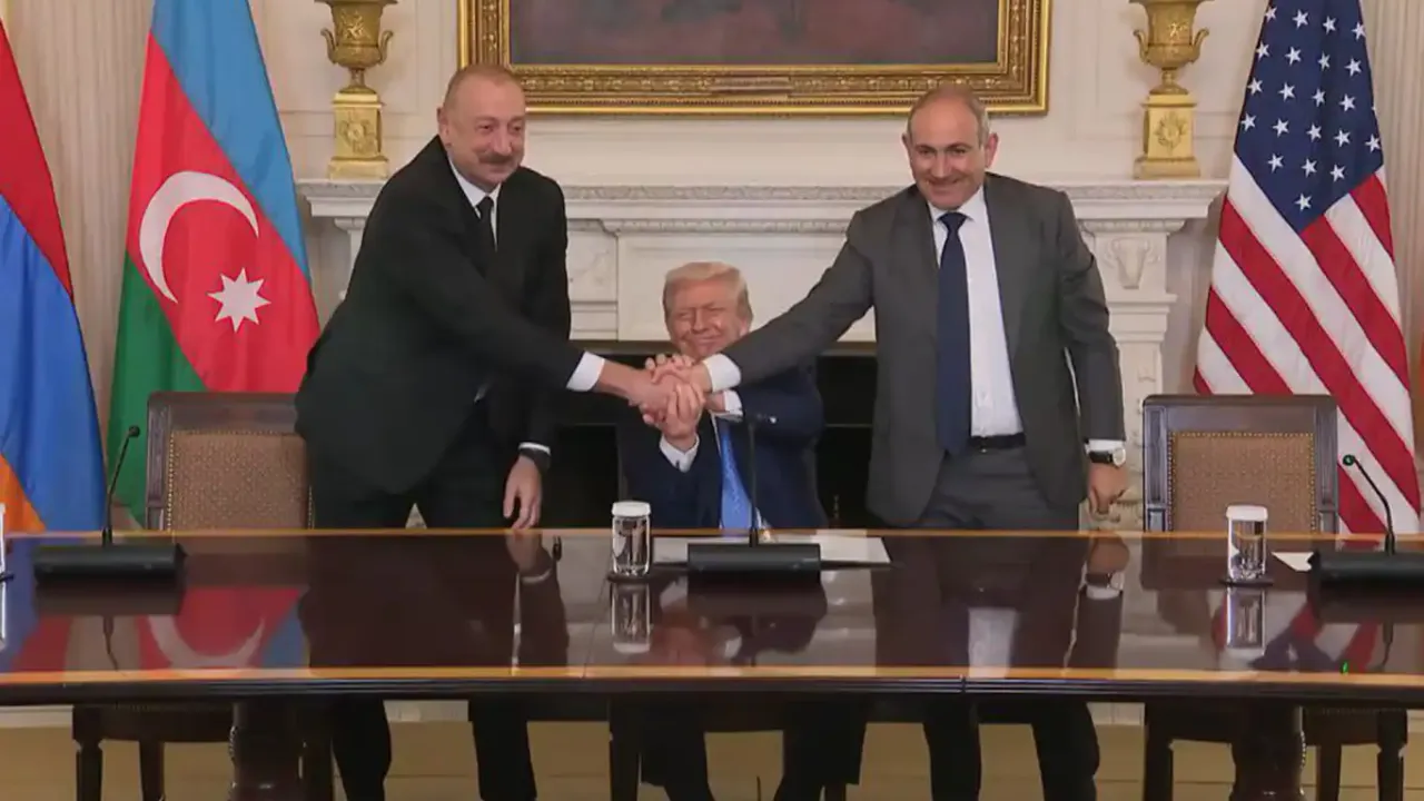 Azerbaycan ve Ermenistan arasında barış anlaşması böyle imzalandı!