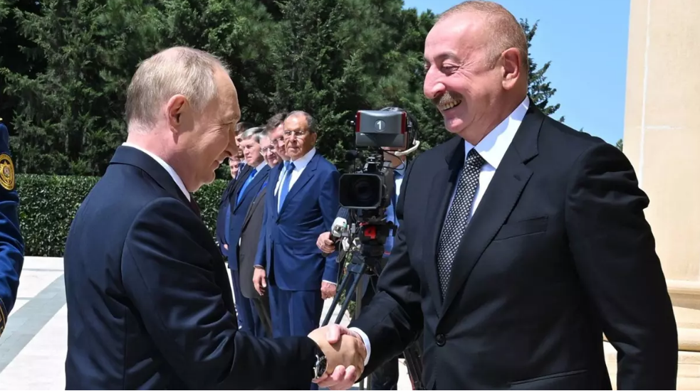 Azerbaycan ve Ermenistan arasındaki barış sürecine destek Rusya Devlet Başkanı Putin'den destek