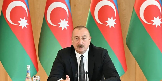 Azerbaycan'da cumhurbaşkanı seçimi erkene alındı
