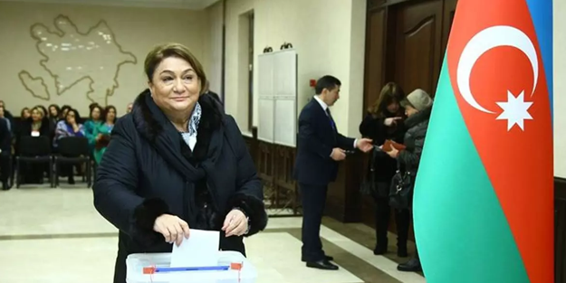 Azerbaycan'da oy verme işlemi sona erdi