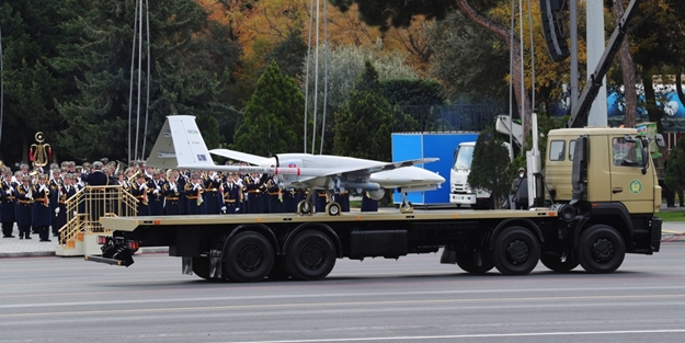 Azerbaycan'da SİHA'lardan zafer turu!