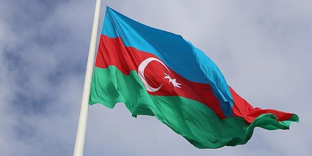 Azerbaycan'dan flaş açıklama: O ülke Ermenistan'a silah gönderdi