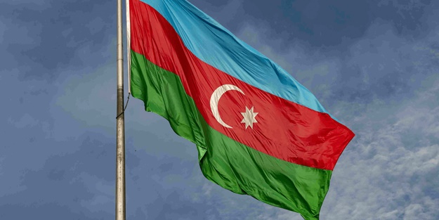 Azerbaycan'dan tepki: Bir an önce teslim edin