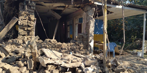 Azerbaycanlılar sığınaklara indi! Terter'de füze paniği