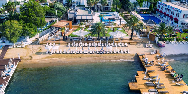 Azerbaycanlılar Türkiye'deki ünlü oteli satın aldı! Rakam şaşırttı