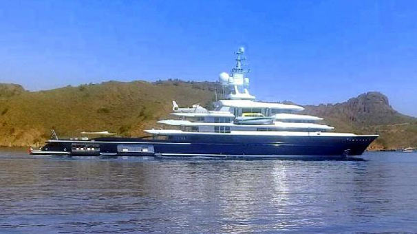 Azeri asıllı Rus milyarder ultra lüks yatıyla Marmaris'te