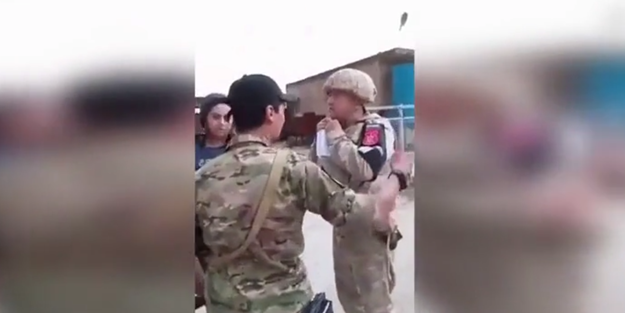 Azeri uyruklu Rus askeri Türk askerine böyle seslendi