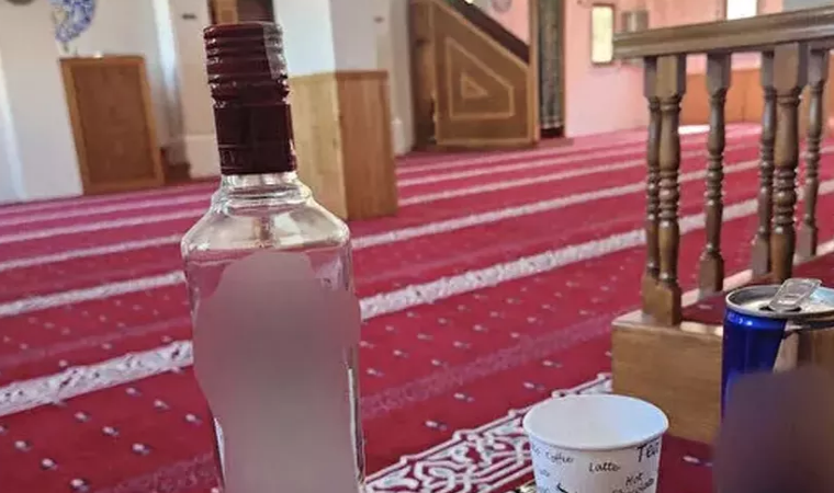 Azgın azınlığa dur denilsin! Laikçi yobazlar yasal boşluktan yüz buluyor