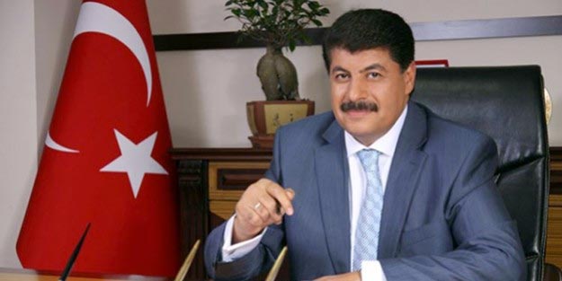 Azmi Ekinci kimdir?