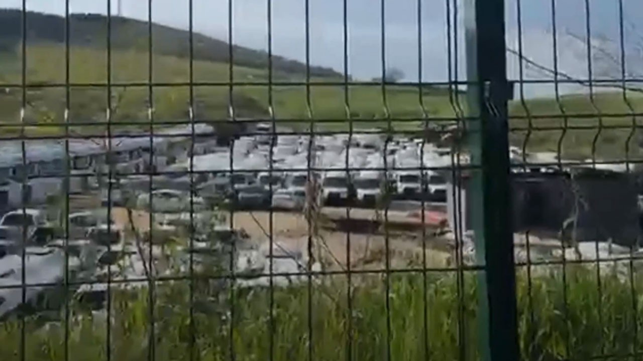 Aziz İhsan Aktaş’a kritik soru! "CHP’li belediyelerin araçları neden saklanıyor?"