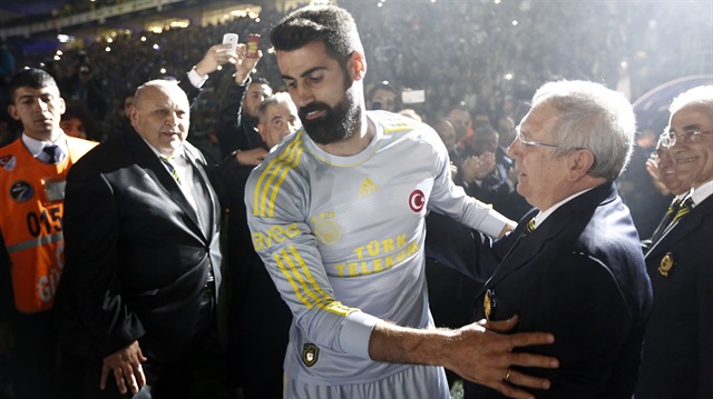 Aziz Yıldırım bırakıyor mu?