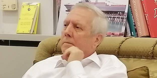 Aziz Yıldırım bombaladı