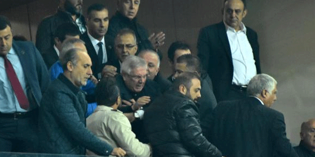 Aziz Yıldırım çileden çıktı!