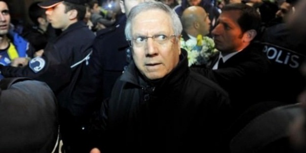 Aziz Yıldırım maç sonu patladı