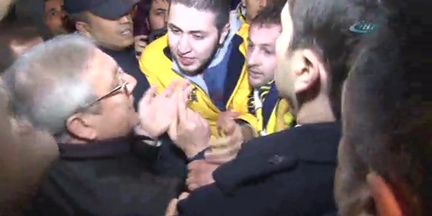 Aziz Yıldırım polis ve taraftarlarla tartıştı